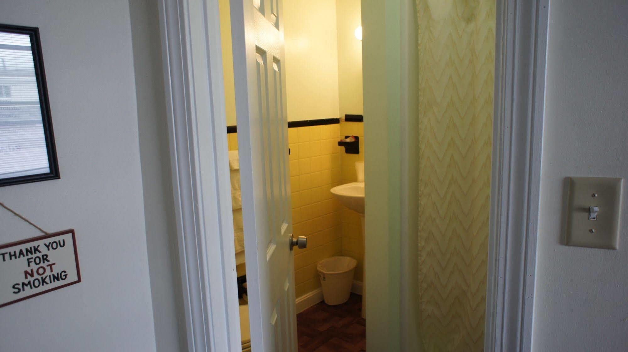Atlantic Sands Hampton Esterno foto
